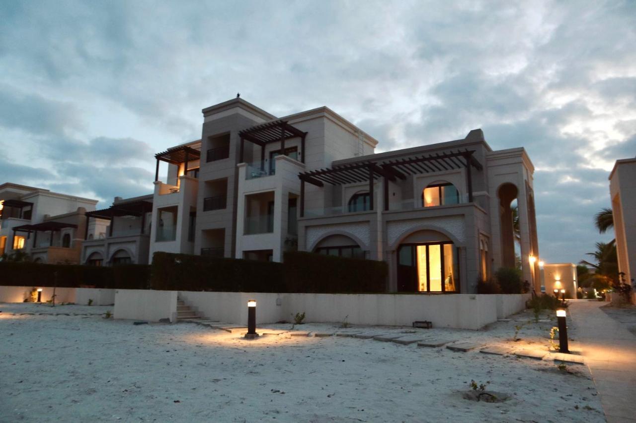 Casa Salalah, Cozy 2-Storey Townhouse In Hawana Salalah With Free Wi-Fi Bagian luar foto