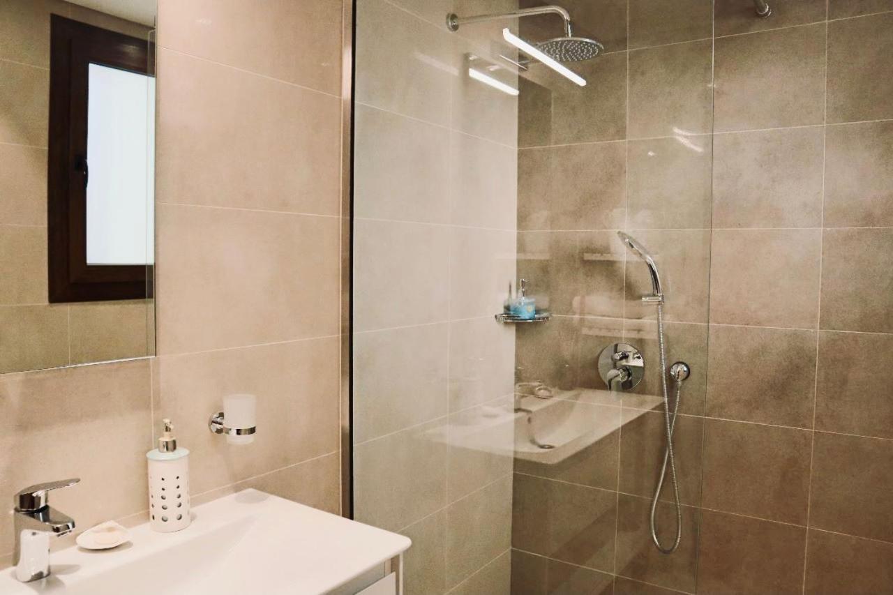 Casa Salalah, Cozy 2-Storey Townhouse In Hawana Salalah With Free Wi-Fi Bagian luar foto